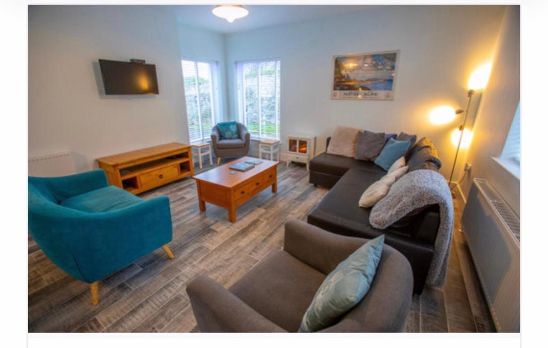 Josies Place At Waters Edge Self Catering Apartment Glenarm Bagian luar foto